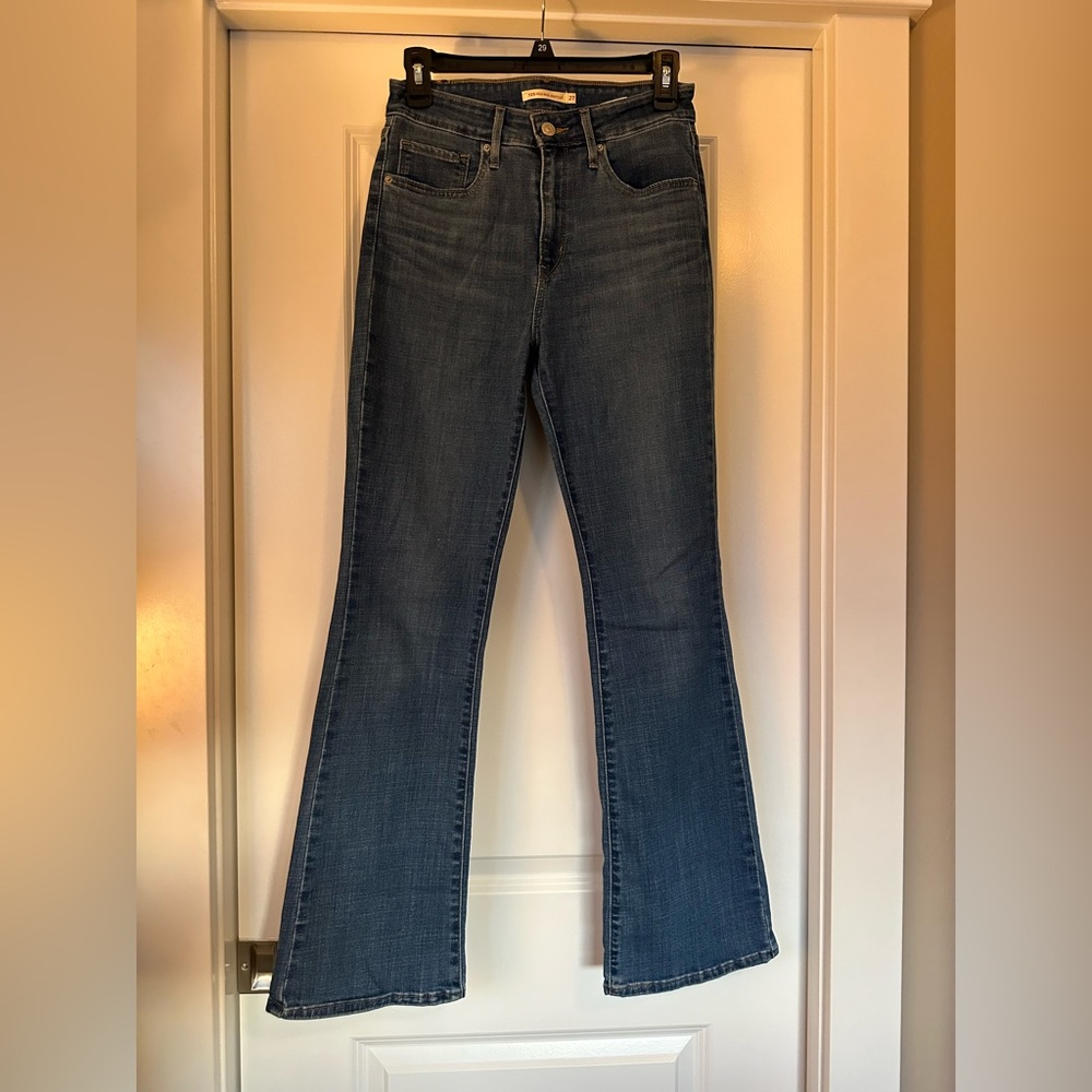 Levi’s 725 High Rise Bootcut